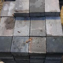 I have 166 paving blocks job lot.

Comprising of :

73 blocks of 15×15
75 blocks of 15×22.5
18 blocks of 11x15

collection only, willing to listen to offers