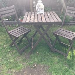 Lovely compact table and chairs would be ideal for a small garden or balcony
foldable ie can be stored away
can be delivered free of charge if local