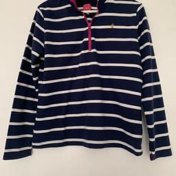 Joules Jumper
Dark blue and White
UK Size 12
Very good condition only worn once.
Collection from Holborough Lakes, Snodland or I can post.
Payment via PayPal.