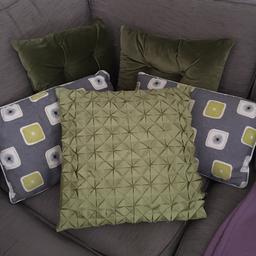 Selling as a job lot.5 cushions in good condition.