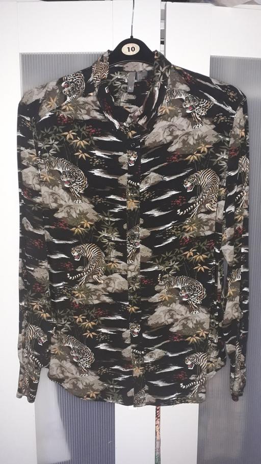 Buy & Sell West Midlands Sandwell - Photos for Men's Tiger Design Shirt