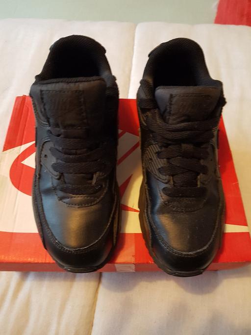 Buy & Sell West Midlands Walsall - Photos for Girls Nike Air Max (90) Trainers