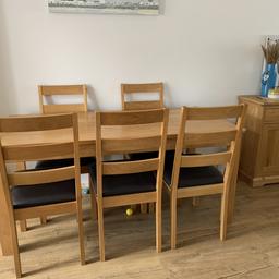 Wooden extendable table (6 chairs) & sideboard 

Extendable table (8-10) with 6 chairs 
Brown faux leather pads
Extends both ends to give you a 6/8/10 seater 
Great family table in lovely condition, advise re-wax of top  
Sizes h75cm, w80cm, L165cm- approx 225cm 

Sideboard again lovely condition but does have one small chip on the top corner (see picture) 
Size h82cm d41cm, L132cm 

Only selling due to decor changing.
Both items are heavy, will require 2 min to collect and transport b980QR