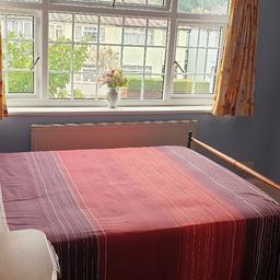 Near chessington north stasion
Very clean house
All bills including
Master double room
Street car parking
Free wiff
Parking
Avabile now
07988103818