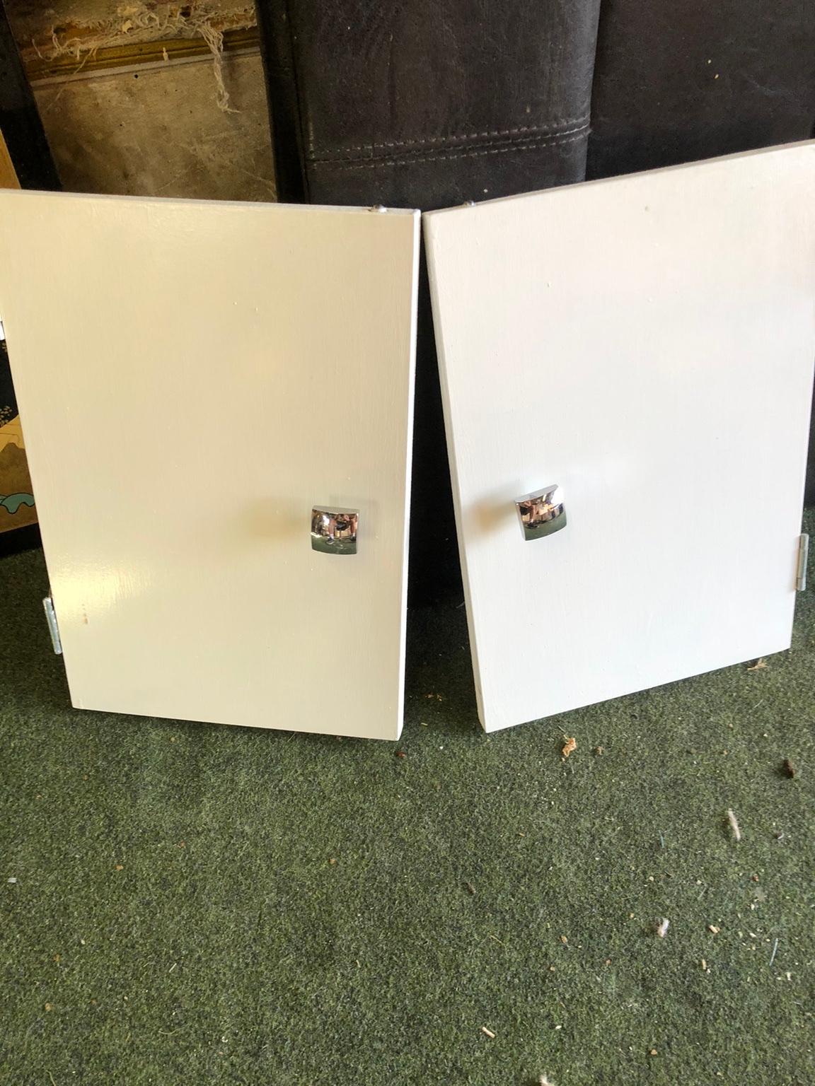 Kitchen Serving Hatch doors in PO14 Fareham für £ 10,00 zum Verkauf