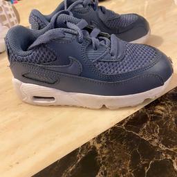 Size infant 8.5 UK

Worn a couple of times