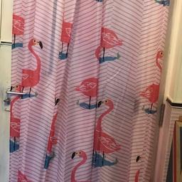 hello flamingo go go go....
i’ve a bundle of TWO shower curtains & mats to sell
shower curtains are UNUSED 
tops have slot through 
buyer to pay postage extra £3.10
pick up safe distancing can be arranged