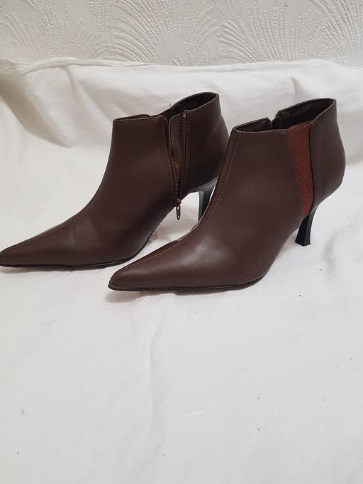 Buy & Sell South West London Tooting Broadway - South West London - Photos for boots