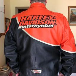 Vendo giubbotto bellissimo Harley Davidson nuovo tg xxl