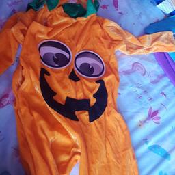 3-4 Halloween pumpkin costume