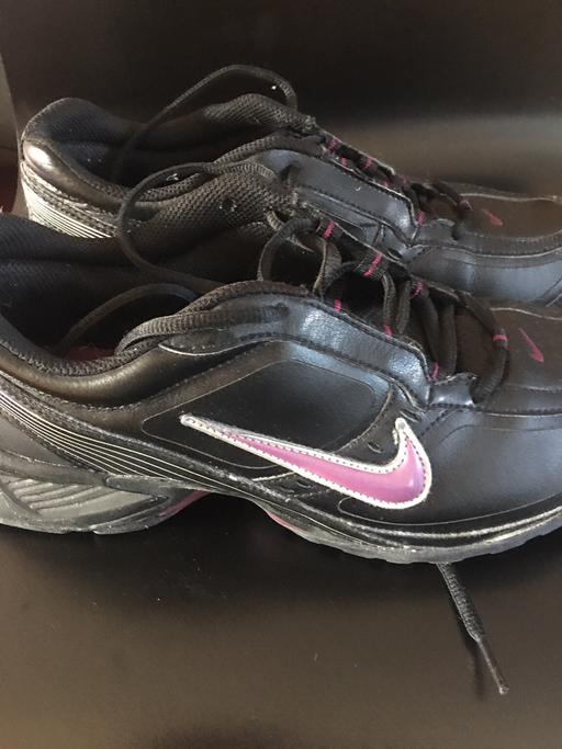 Buy & Sell Essex Brentwood - Photos for Ladies Nike trainers