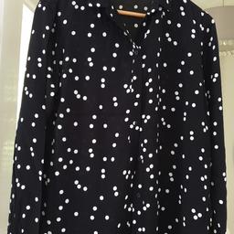 ladies size 10 blouse from top shop .like new buyer to collect .