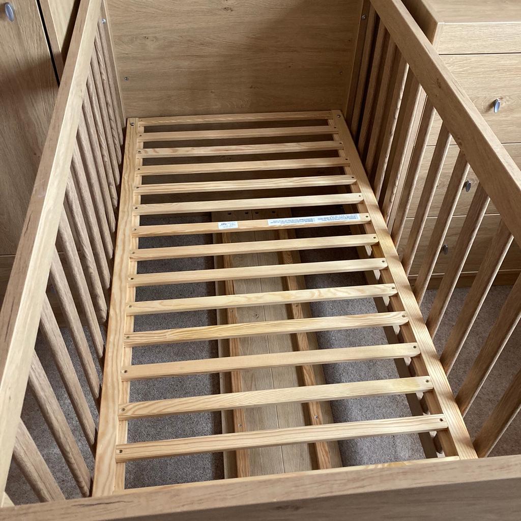 Cuggl malibu cot deals bed