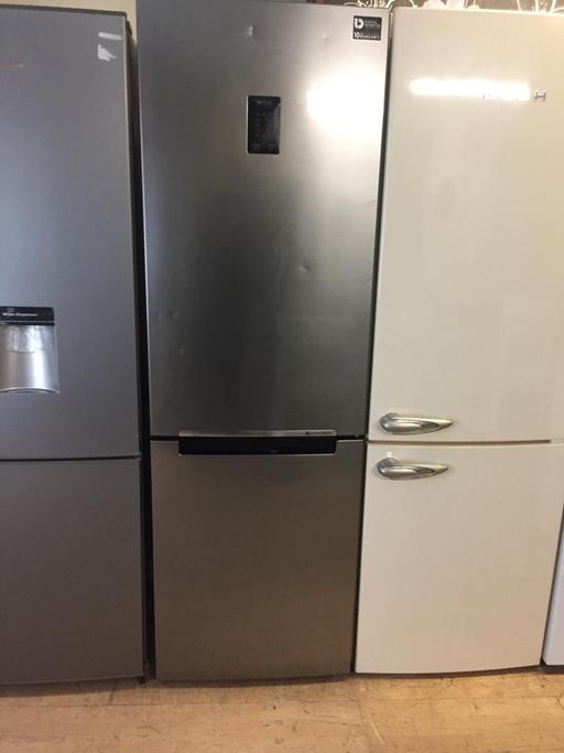 Buy & Sell West Yorkshire Bradford - Photos for Samsung Silver fridge freezer