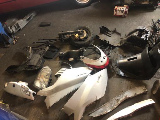 Vehicles North West London Harlesden - North West London - Photos for Yamaha Vitti 125 c parts