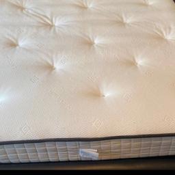 Individual Pocketed Springs With 2 Inch Memory Foam Layer On Top

Approximately 10 inch Thick in Total, Hypo Allergenic

Medium Firmness, Extra Deep Tufted

UK Fire Retardant BS7177

Colours and Stitching May Vary
