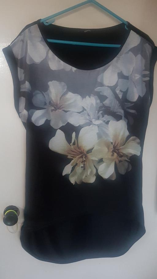 Buy & Sell Leicestershire Oadby and Wigston - Photos for (14) ladies top