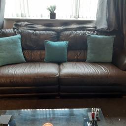 genuine leather excellent condition, no rips or Mark's. 4 seater comes in 2 pieces and clips in the middle .needs to go on 9th November