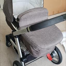 In grey, comes with rain cover.
Can be lie-flat rear facing for newborns or sit-up, front facing for older children. With extendable basket.

In very good, used condition.

From pet and smoke - free home.
Delivery available