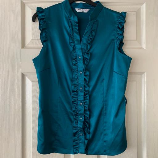 Buy & Sell Buckinghamshire Milton Keynes - Photos for Ladies size 14 blouse