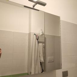 Specchio contenitore 70*80 Specchiera bagno in ottimo stato