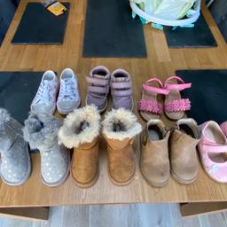 Girls toddler shoes, front row are size 5 and the back 6
The boots have hardly been worn