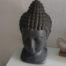 schöner Buda aus Stein .für drin und draußen. kein Billigware. breit 20 hoch 50 cm