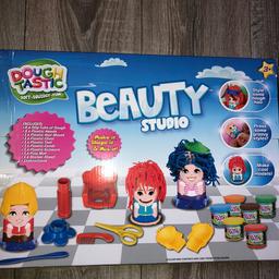 play dough set
brand new in box