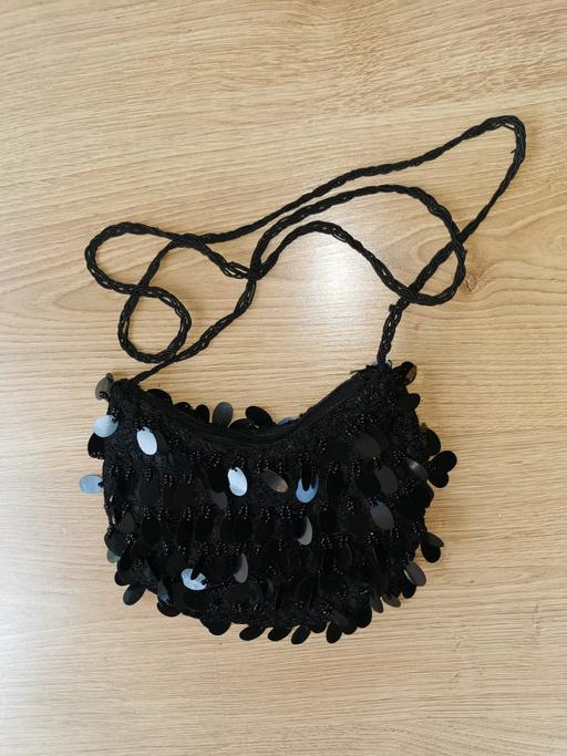 Buy & Sell South West London East Bedfont - South West London - Photos for Ladies clutches bag