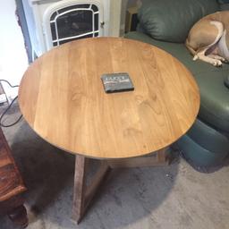 Small to medium solid oak table , has two small marks on top as shown but could easily sand / clean off, really nice modern lookin piece of oak furniture