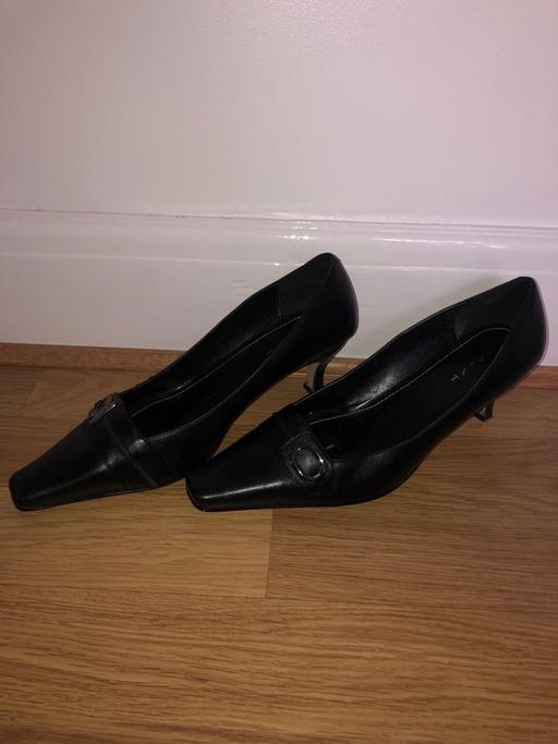 Buy & Sell Hertfordshire Broxbourne - Photos for BLACK SHOES