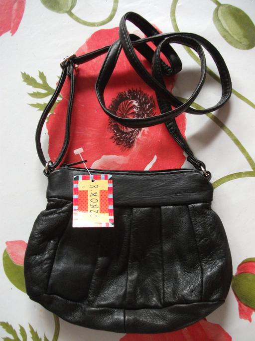 Buy & Sell Cheshire East Crewe - Cheshire East - Photos for Small Leather Shoulder Bag -New