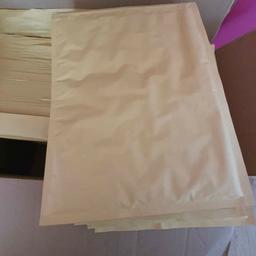 AROFOL GOLD BUBBLE PADDED ENVELOPES SIZE H8 270MM X 360MM 100 per box all for the bargain price of £10 each box thats 100 for 100