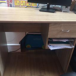 Need it gone as soon as!
I purchased this desk a couple of months ago, it is in perfect condition.

Dimensions: Width: 90cm Depth: 50cm Height: 74cm

Robust Wooden Construction - With classic melamine faced finish for a smooth & durable working surface

Grab a bargain 

Pick up only from SW16