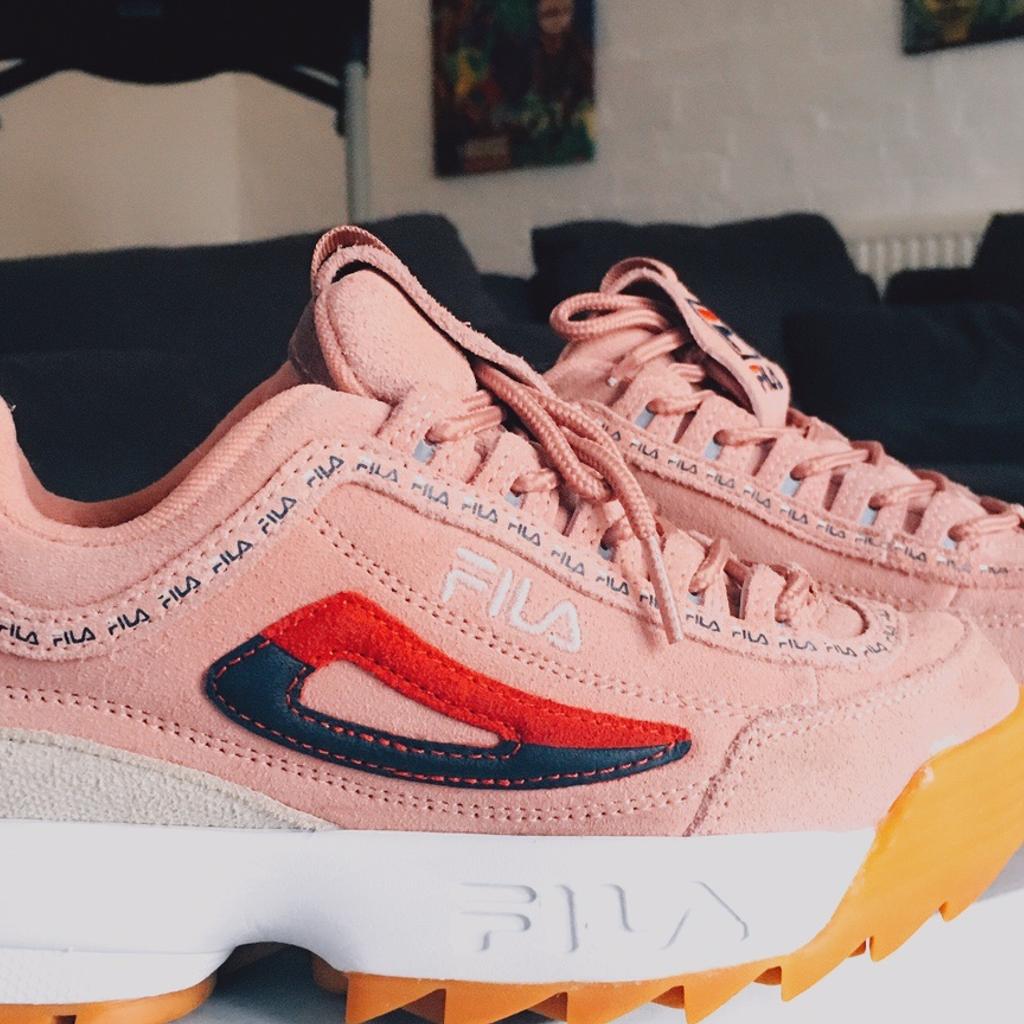 Fila disruptor pink store suede