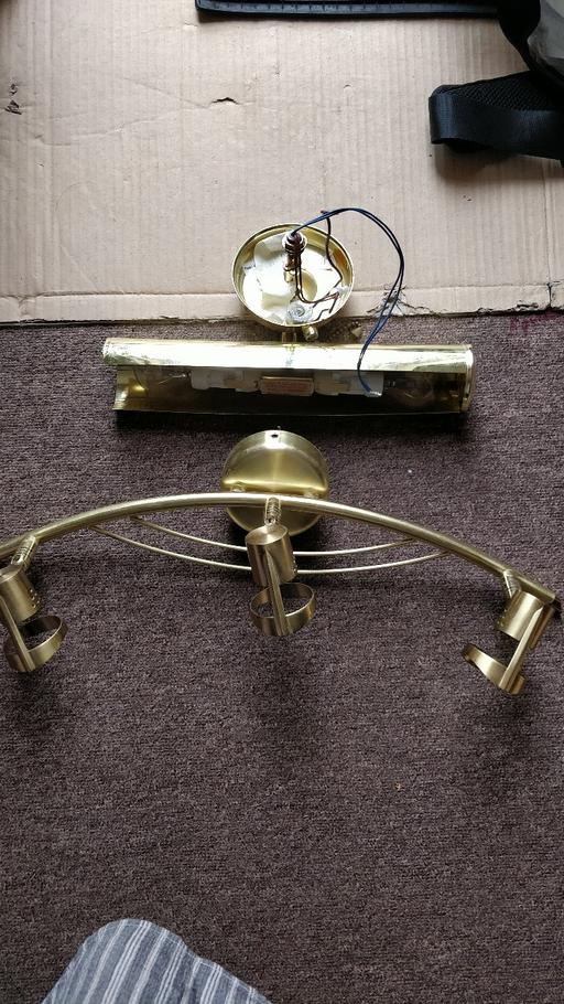 Buy & Sell West London Hillingdon - Photos for ceiling light and side lamp with shade