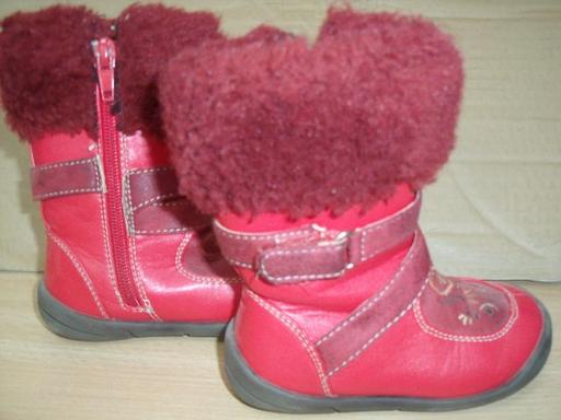 Buy & Sell Derbyshire South Derbyshire - Photos for KIDS WINTER SHOES SIZE 21, UK 4.5