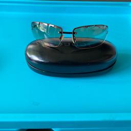 Brown 2 tone lenses, in perfect condition. In Gucci case with lens wipe. RRP£ 130 so grab a bargain at £50