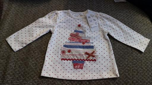 Buy & Sell North London Manor House - North London - Photos for Nutmeg Brand New 6-9months Christmas top