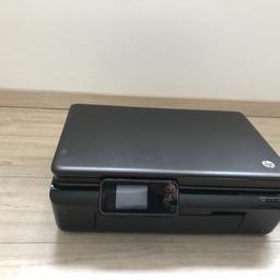 HP 5520 A4 Drucker inkl 4 Original verpackte schwarze Patronen und 1 Patrone für Fotodruck. (Grund: Wechsel auf A3 Drucker)