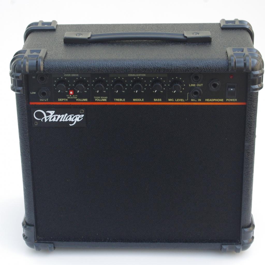 Vantage VG15 guitar amplifier in LL29 Bay für 40,00 £ zum Verkauf