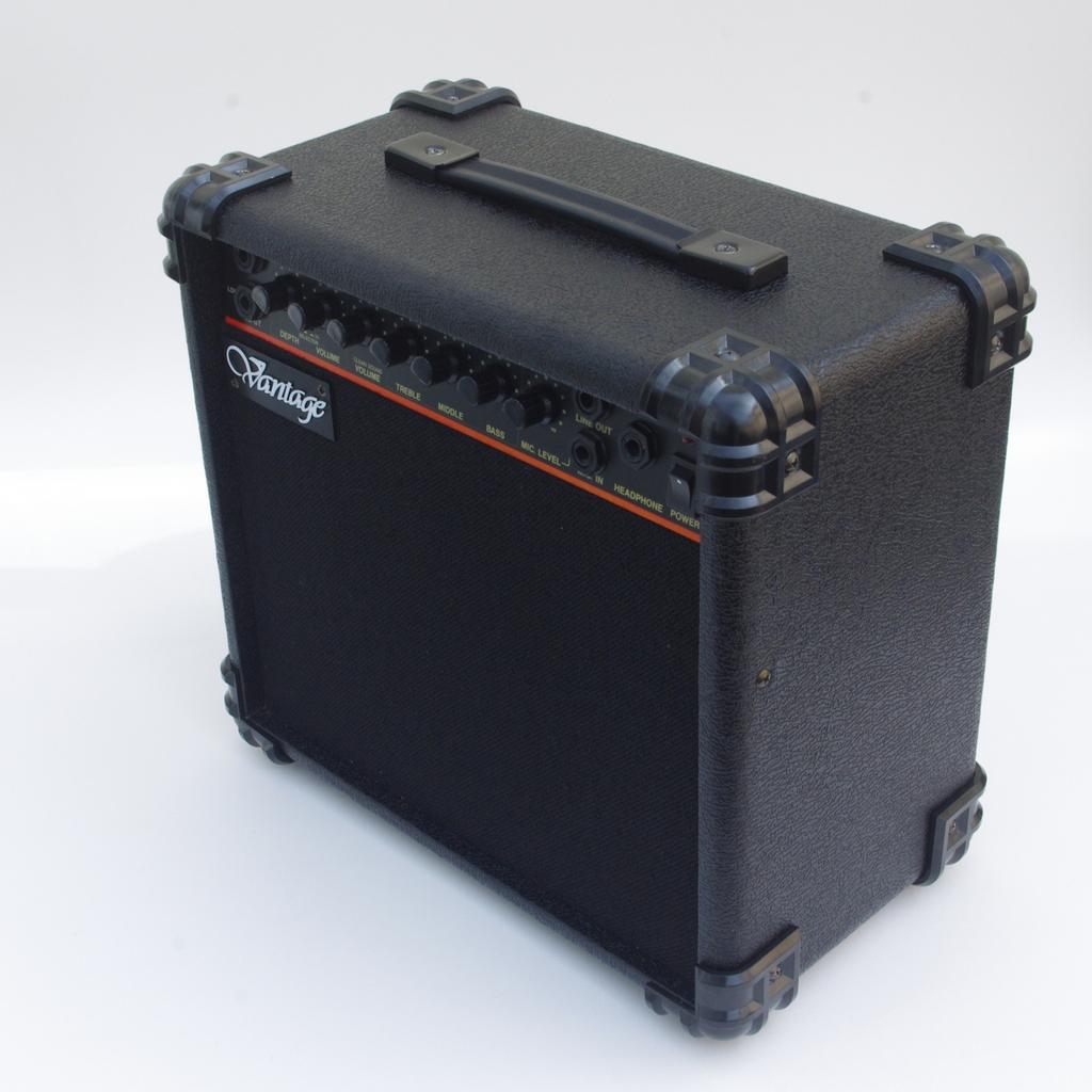 Vantage VG15 guitar amplifier in LL29 Bay für 40,00 £ zum Verkauf