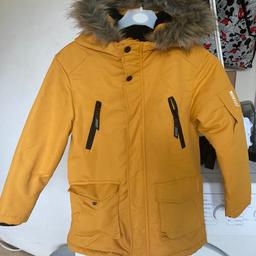 Bought this for my son last year.
He wore it once! He didnt like it. 
Practically like new condition.
Perfect for up coming weather
Collection only St Pauls Cray