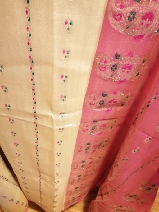 Buy & Sell Leicestershire Leicester - Photos for raw silk sarees or material