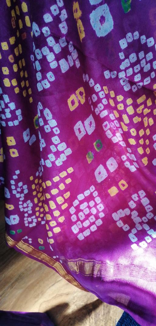 Buy & Sell Leicestershire Leicester - Photos for bhandini silk saree, material