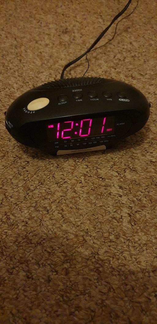 Buy & Sell West London Hillingdon - Photos for Night Light Alarm Clock Radio AM FM Sunbeam