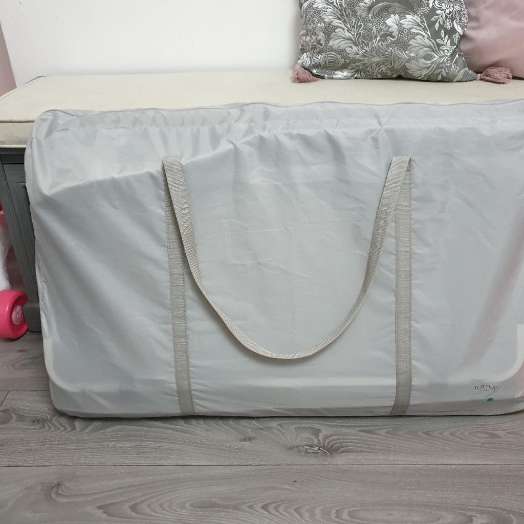 Tutti Bambini CoZee Bedside CribOak/Silver in EN8 Broxbourne for £70.