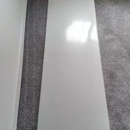 White Bath Panel 1500mm, item brand new but with slight crack, see photo, buyer collects.