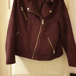 selling jacket as it is to small for me .


please check out my other items.