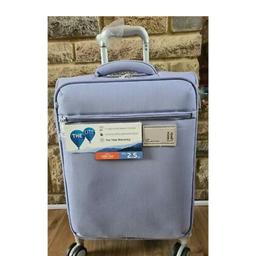 Cabin size suitcases
New with tags
This does not include delivery or postage x 